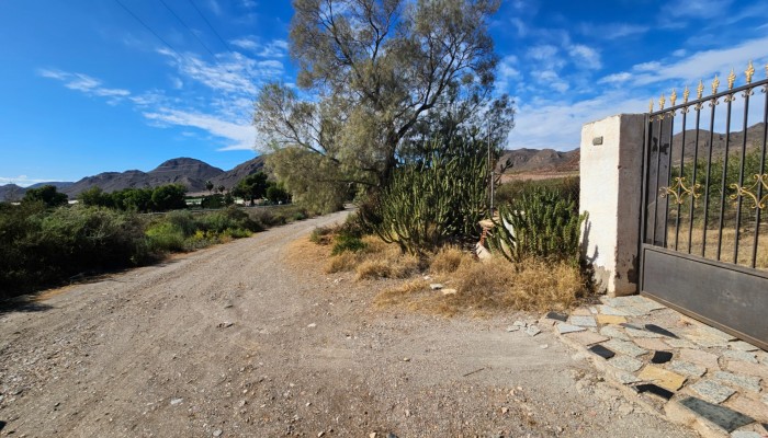 Resale - Country House - Aguilas