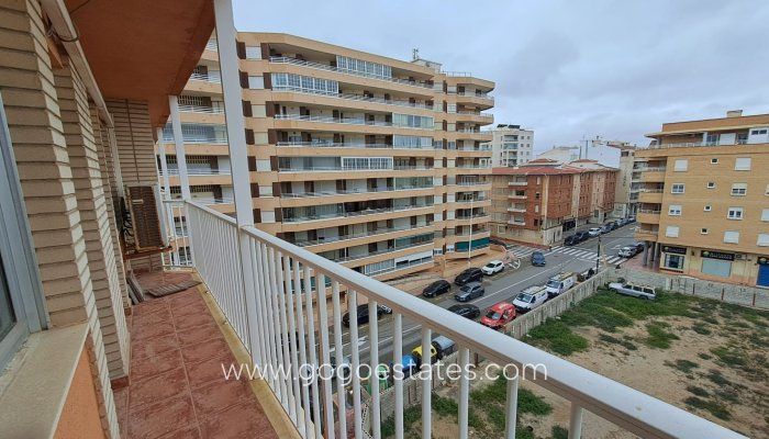 Venta - Apartamento / Piso - Torrevieja - La Mata